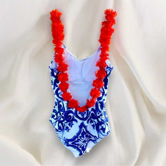NEW Blue & White Porcelain Petal Sleeve Swimsuit Size Small w/ Sarong OS - Picture 3 of 12